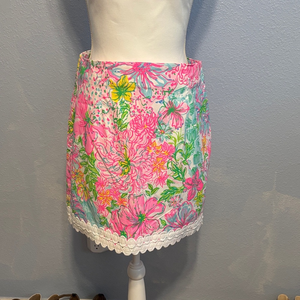 Lilly Pulitzer Vibrant Floral Mini Skirt